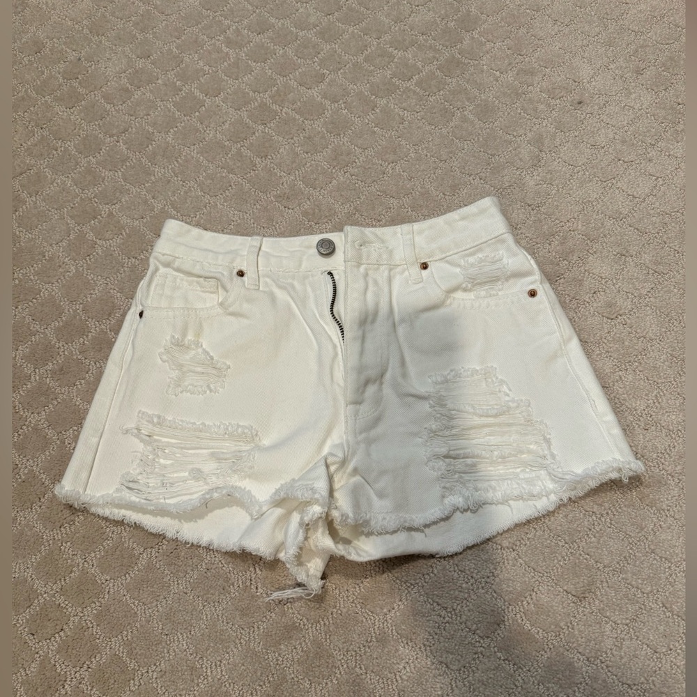 Pac Sun White ripped shorts.  Gentle used. Good shape.